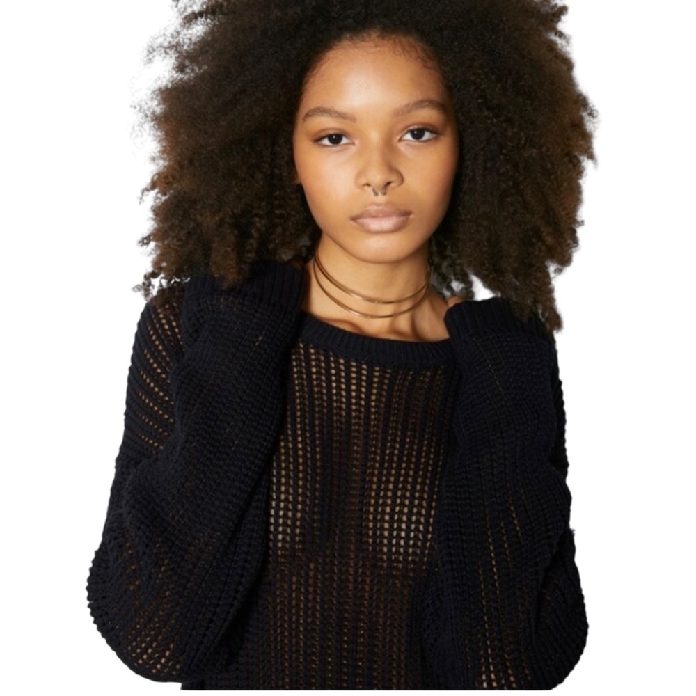 BCBG MaxAzria Black Knit Long Sleeve Top